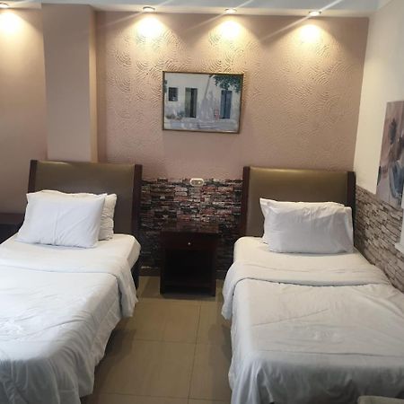 Alexander The Great Hotel Alessandria Esterno foto