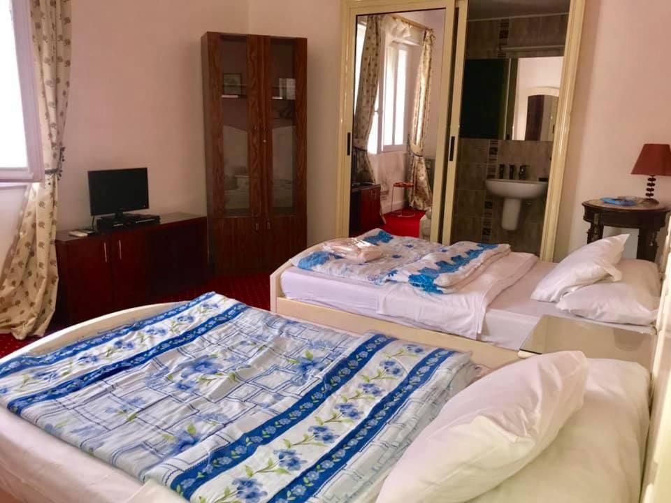 Alexander The Great Hotel Alessandria Esterno foto