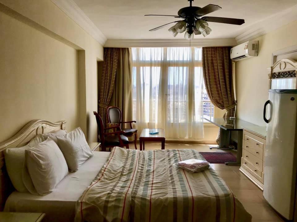 Alexander The Great Hotel Alessandria Esterno foto