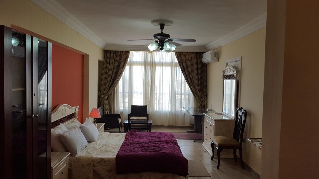 Alexander The Great Hotel Alessandria Esterno foto